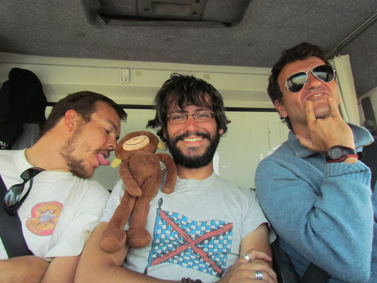 las interminables horas de camion ...